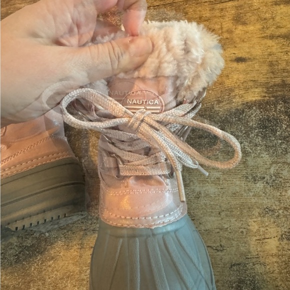 Nautica toddler pink and gray winter duck boots - Picture 3 of 5